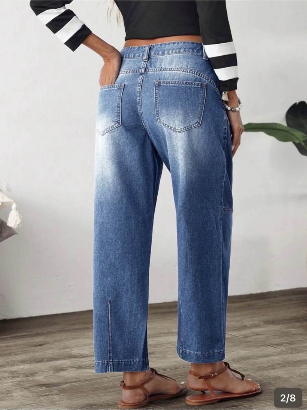 Classic High-Waist Blue Women’s Jeans - Relaxed Fit - Picture 2 of 7